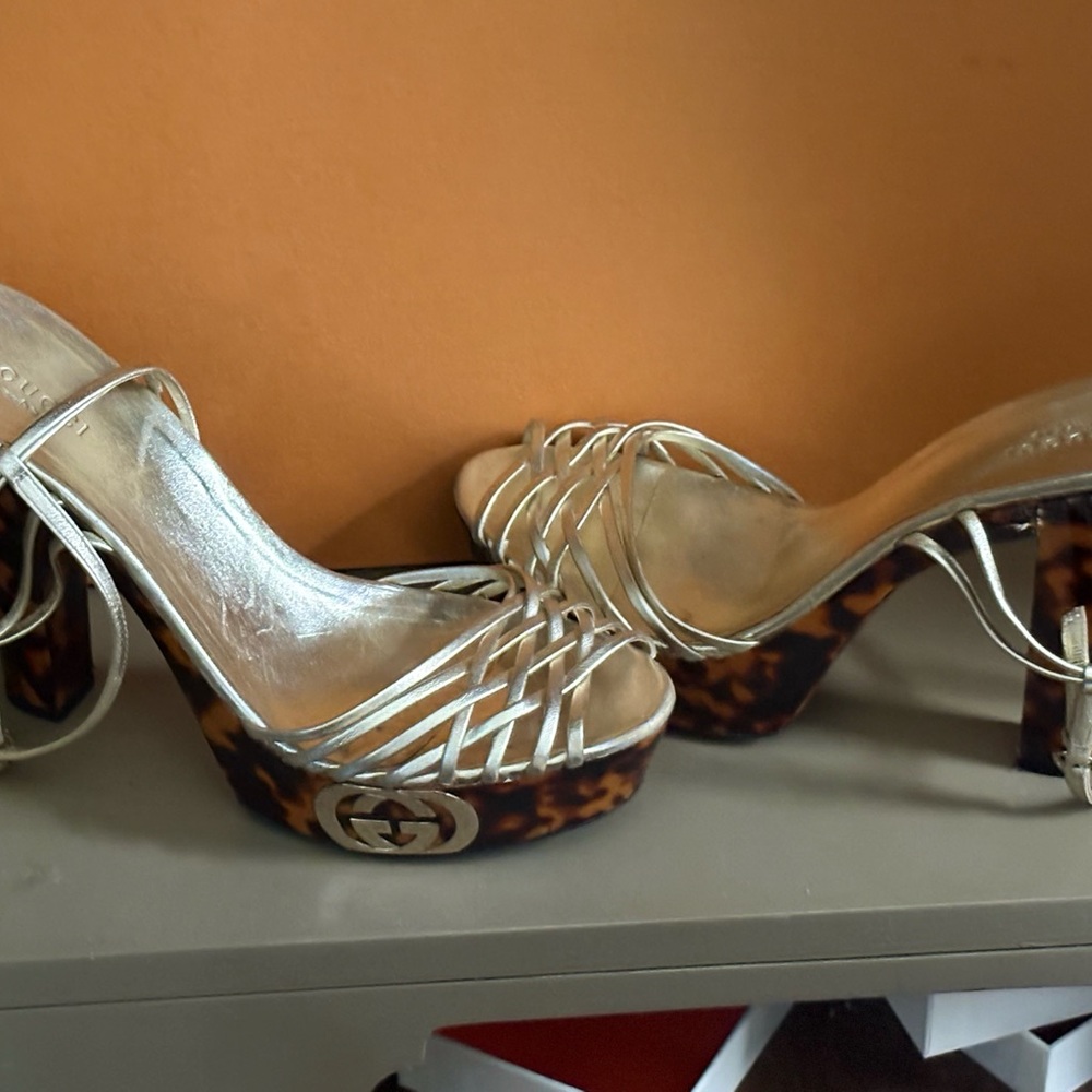 Authentic Gucci Metallic Sandals with Tortoiseshell Heel.